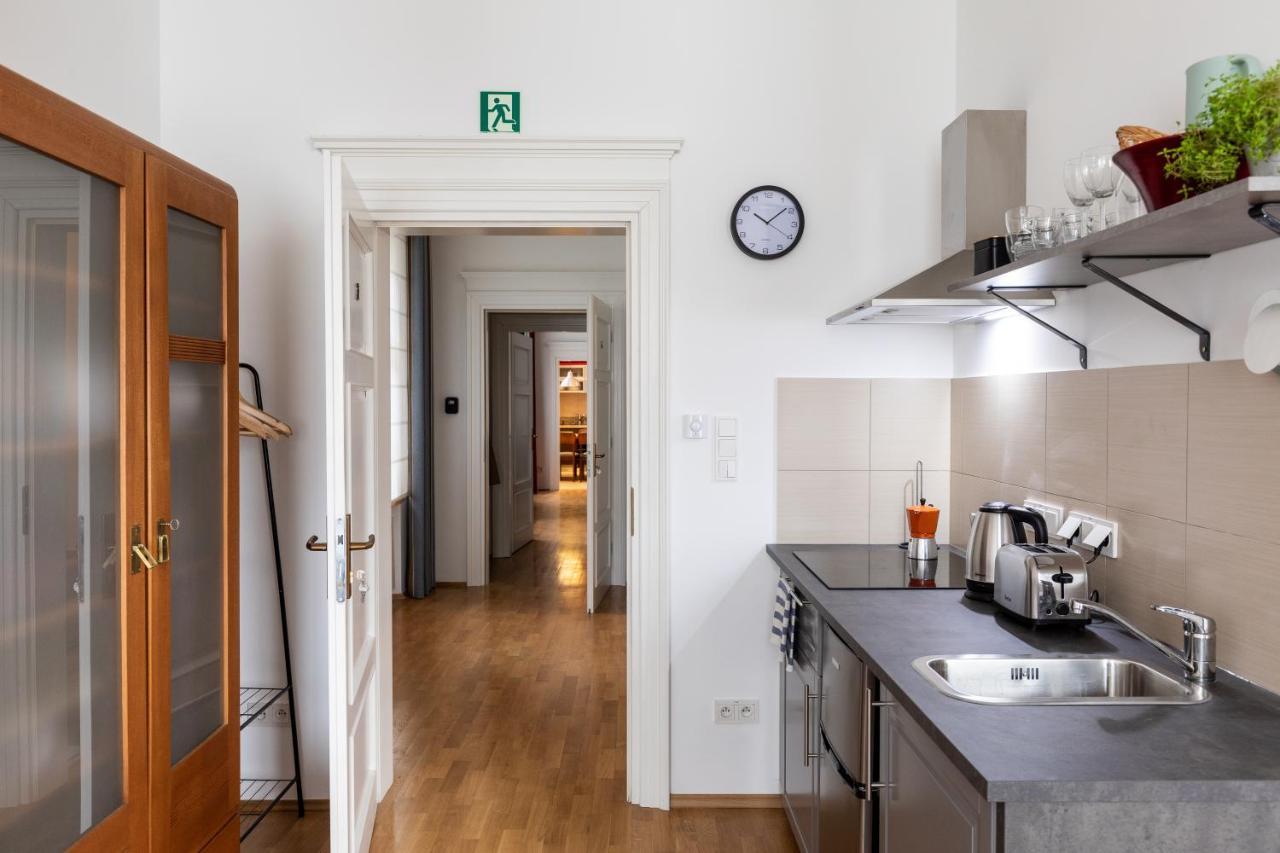 Palac Zieleniewskich Apartamenty Sw Marka 31 Краков Экстерьер фото