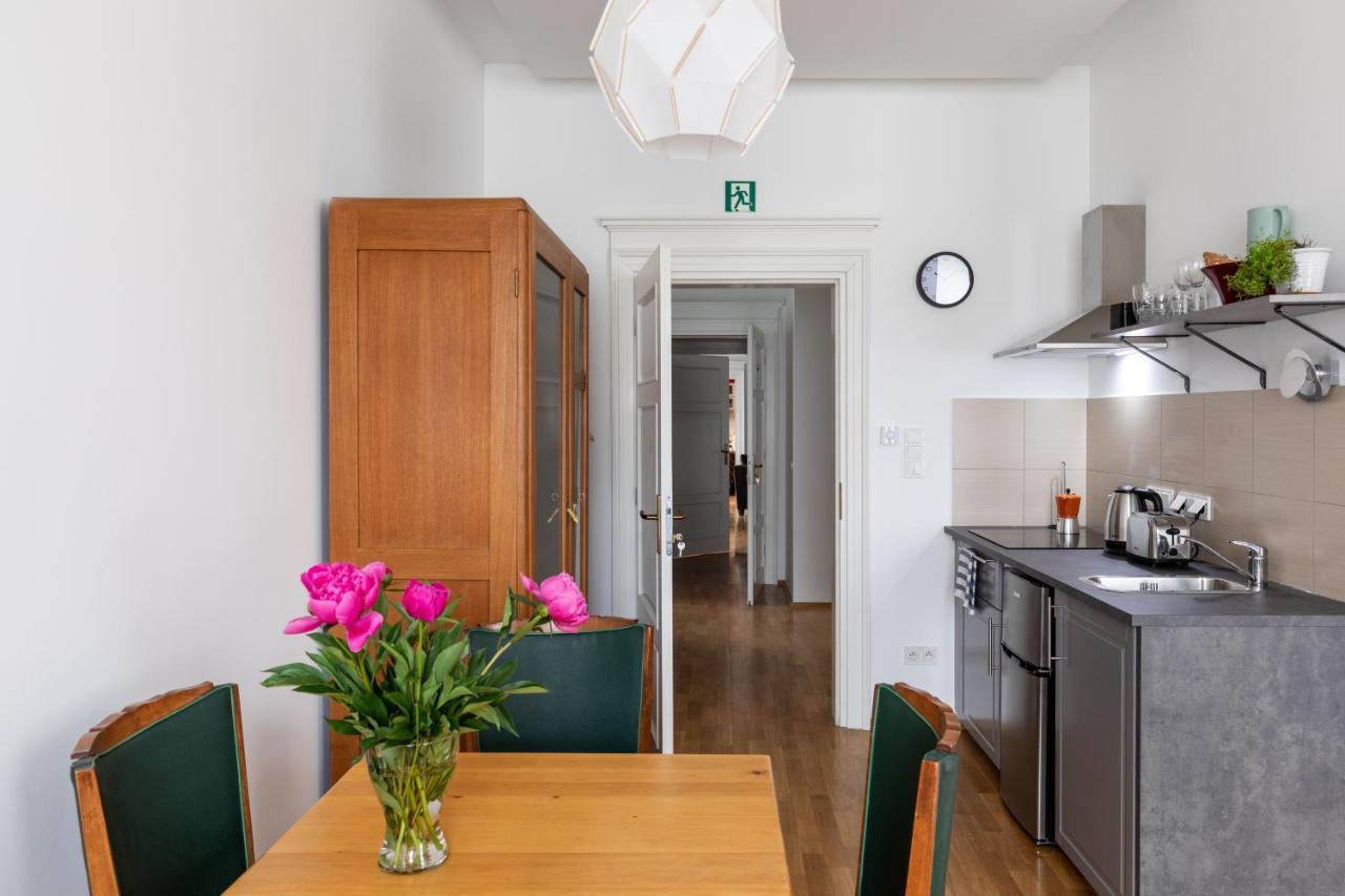 Palac Zieleniewskich Apartamenty Sw Marka 31 Краков Экстерьер фото